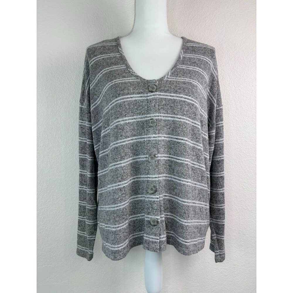 Torrid women's 1 or‎ 1X grey and white striped knit long sleeve top lightweight